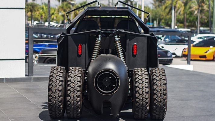batmobile-golf-cart-3