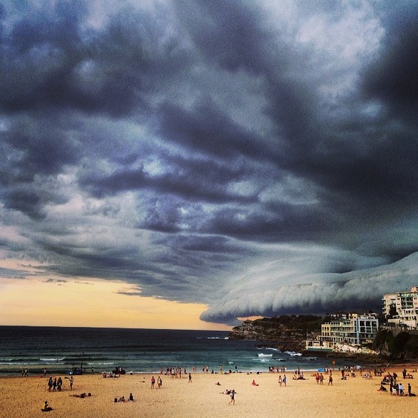 This photo was one of many taken during a storm that rolled in over Sydney in March 2014. Photo via Instagram, bambilegit.