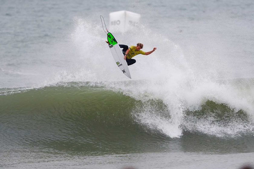 John John Florence takes to the air during the Final at the MEO Rip Curl Pro Portugal. Photo: © WSL / Poullenot