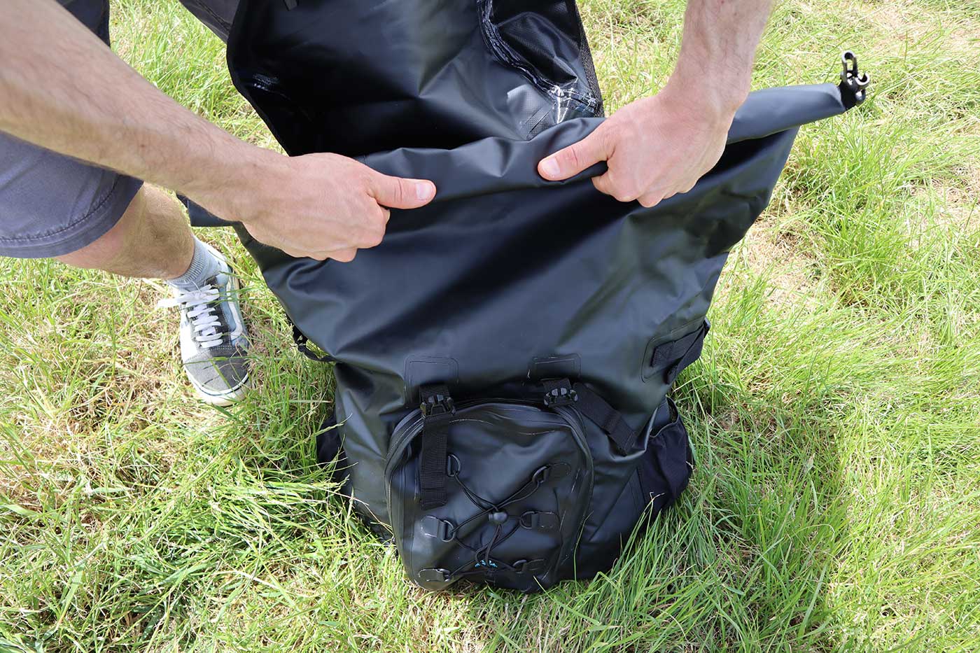 50l deals waterproof backpack