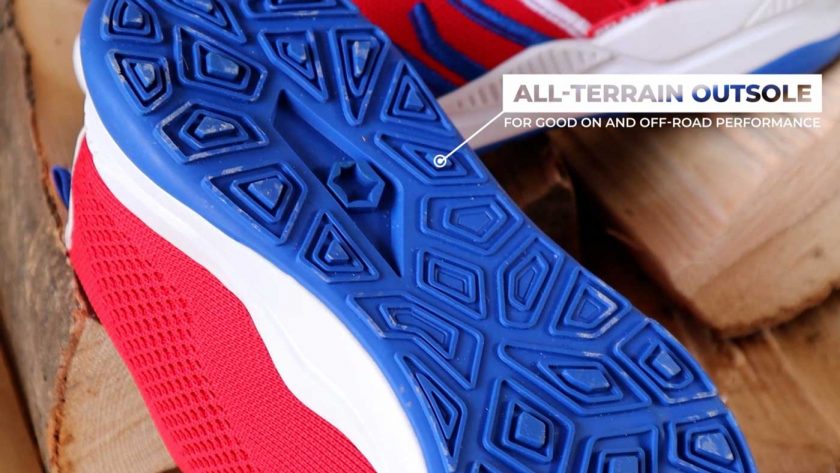 The all-terrain outsole of the Relance RL-01, which features shallow lugs for good on and off-road performance
