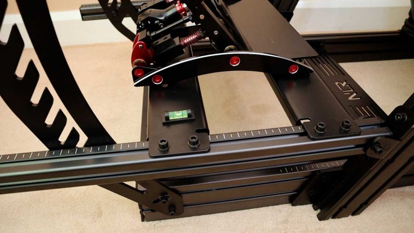 The laser etched lines, along the aluminium profile, and included magnetic spirit level