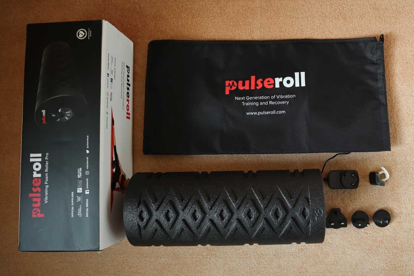 Pulseroll Vibrating Foam Roller Pro box and included accessories 