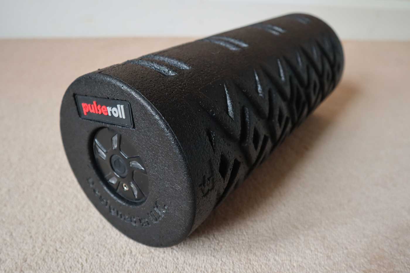 The tread pattern on the Pulseroll Vibrating Foam Roller Pro