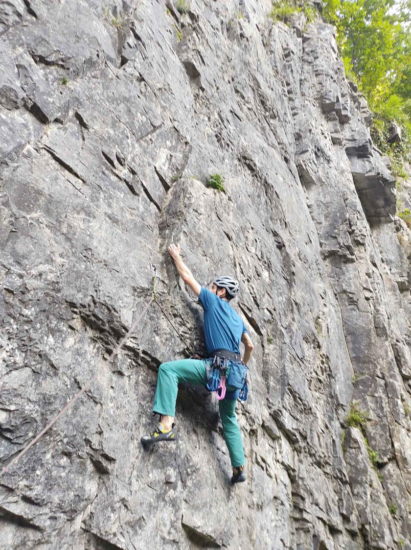 Testing out the Coros Vertix 2 (attached on harness) during a lead climb in Cheddar Gorge this summer. 'Smooth Operator' on Horseshoe Bend Buttress (F6a).